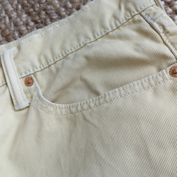 Levi's yellow cords - Picture 4 of 13